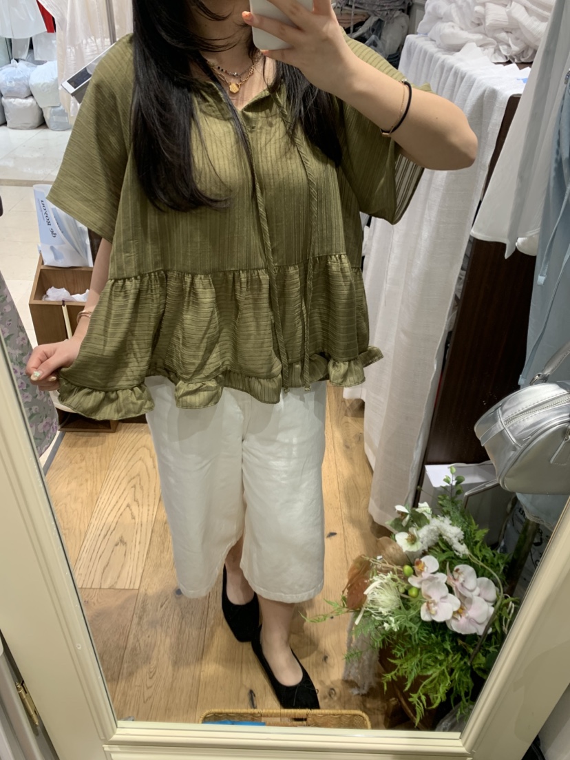 DE GO YOU韓國直郵女士新品時尚推薦熱賣襯衫蕾絲衫多層DE GO YOU襯衫/蕾絲衫