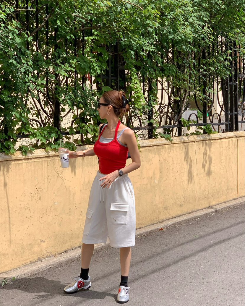 REVE CITE-L韓國東大門直郵女裝新款人氣職業推薦短褲鏤空REVE CITE-L短褲