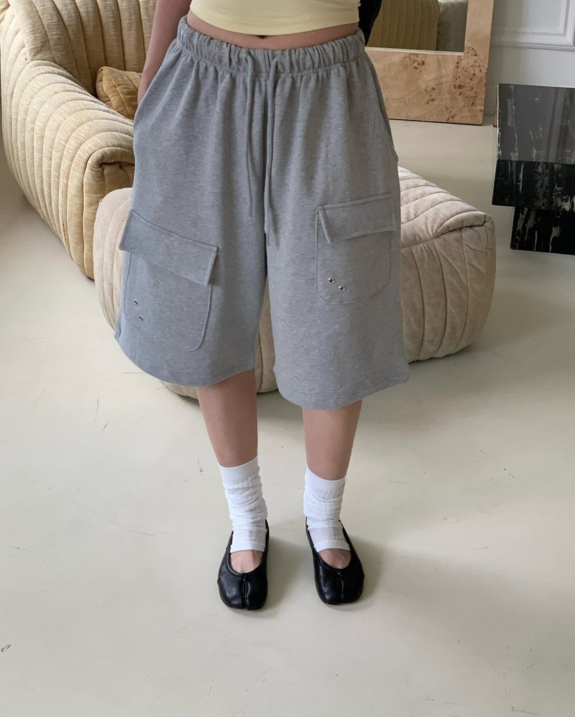 REVE CITE-L韓國東大門直郵女裝新款人氣職業推薦短褲鏤空REVE CITE-L短褲