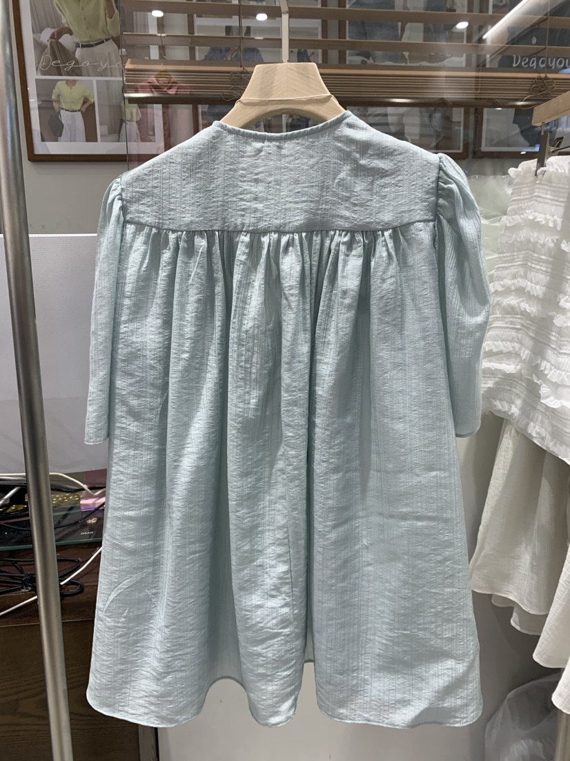 DE GO YOU韓國東大門代購女裝新款推薦人氣職業襯衫蕾絲衫DE GO YOU襯衫/蕾絲衫