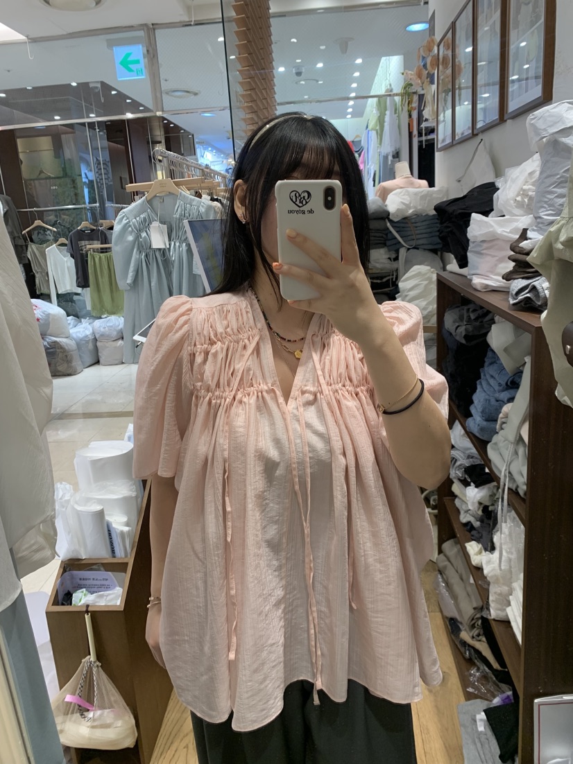 DE GO YOU韓國東大門代購女裝新款推薦人氣職業襯衫蕾絲衫DE GO YOU襯衫/蕾絲衫