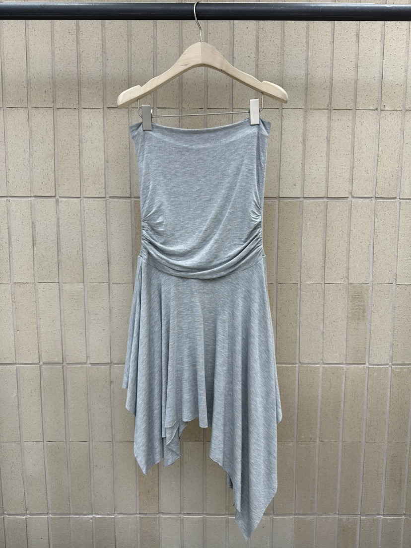 FOSET韓國東大門直郵女裝新品職業26春夏推薦連衣裙不對稱FOSET連衣裙圖色1