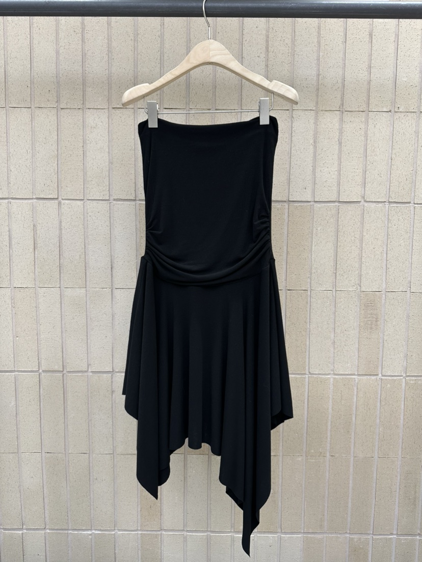 FOSET韓國東大門直郵女裝新品職業26春夏推薦連衣裙不對稱FOSET連衣裙圖色2