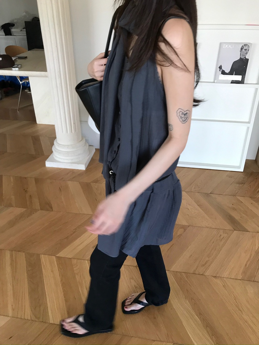 ESCHER韓國直郵女士新款時尚休閑26春夏推薦人氣職業連衣裙ESCHER連衣裙