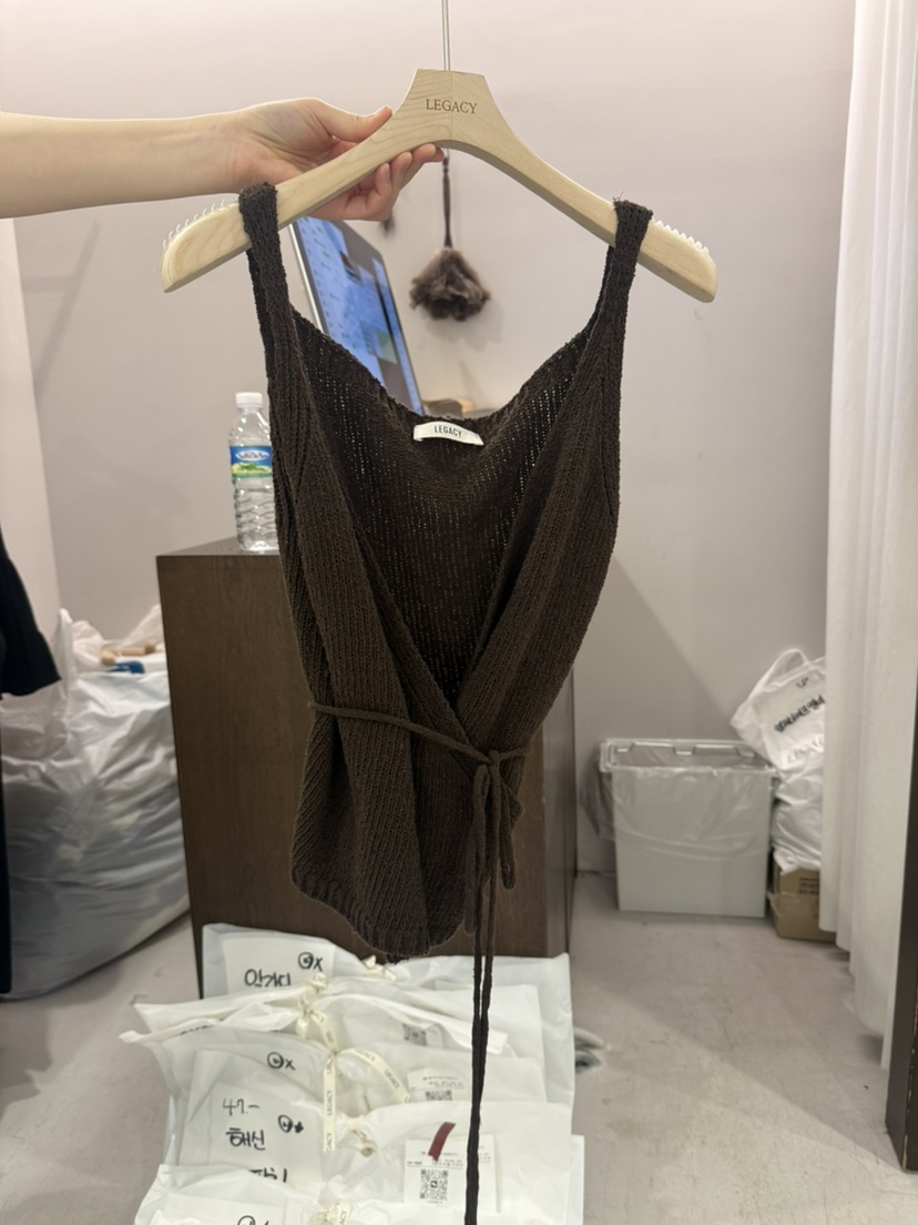 LEGACY韓國東大門代購女裝新款熱賣26春夏推薦人氣吊帶背心LEGACY吊帶/背心圖色2