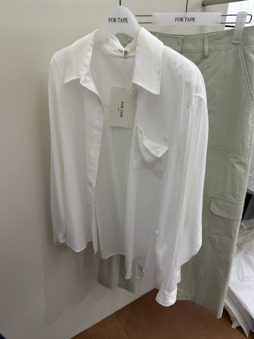 FOR TAPE韓國東大門代購女士新款熱賣襯衫蕾絲衫口袋紐扣FOR TAPE襯衫/蕾絲衫