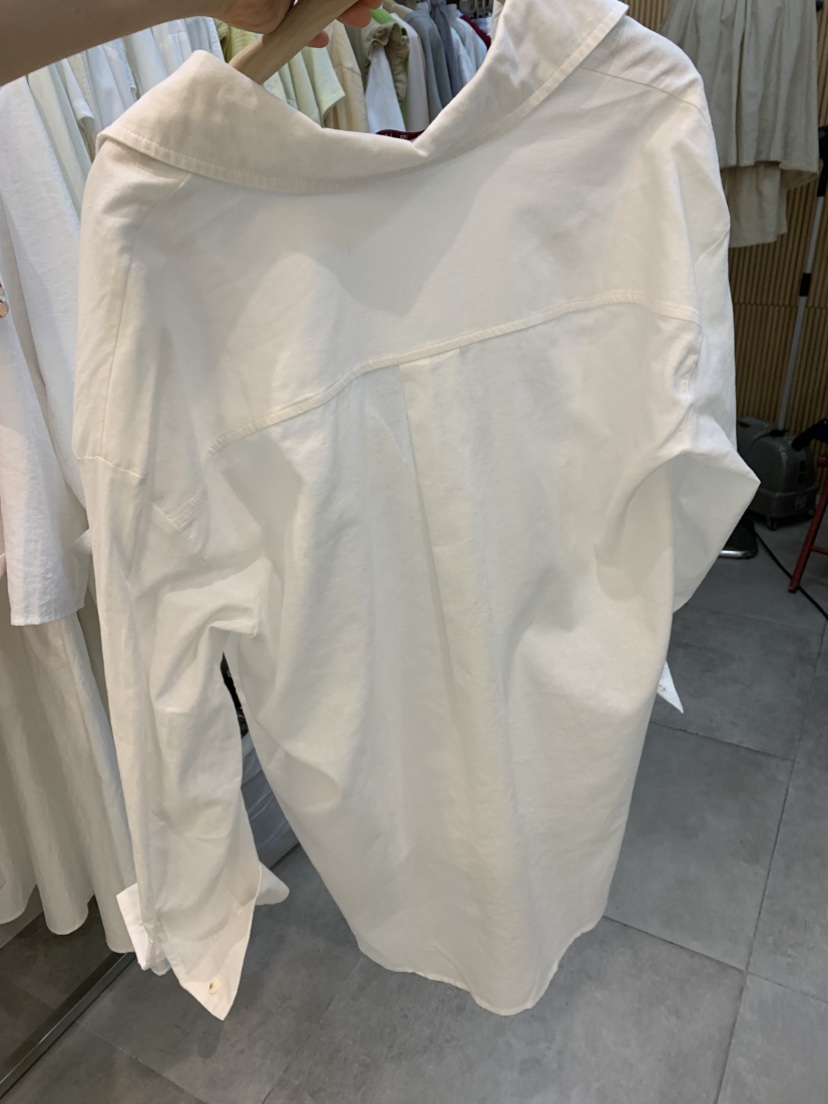 DARAK韓國東大門代購女裝新品時尚熱賣推薦襯衫蕾絲衫亞麻DARAK襯衫/蕾絲衫