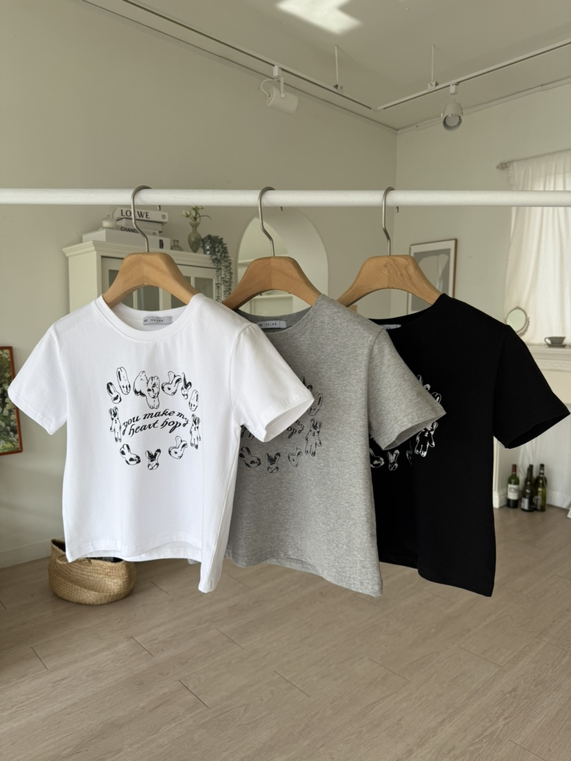 SOLAR韓國東大門代購女裝新款時尚推薦職業26春夏T恤兔子SOLART恤