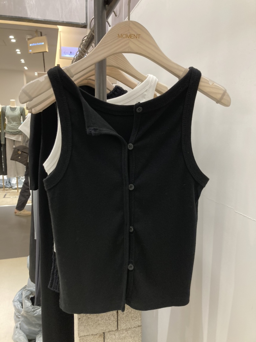 MOMENT韓國直郵女士新款人氣推薦熱賣26春夏吊帶背心不含內搭MOMENT/RECOVER吊帶/背心圖色2