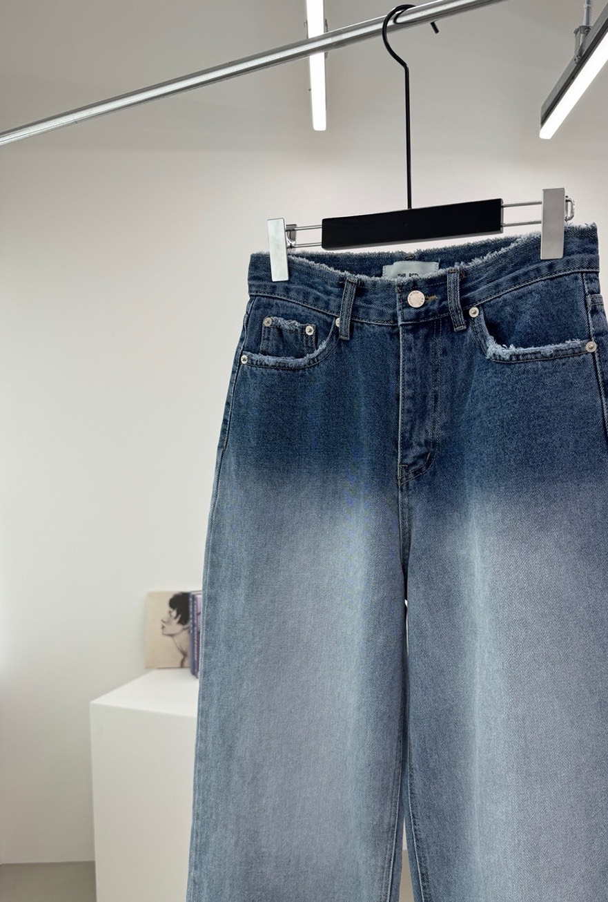 RED-A韓國直郵實拍女裝新款人氣推薦時尚職業休閑牛仔褲RED-A牛仔褲