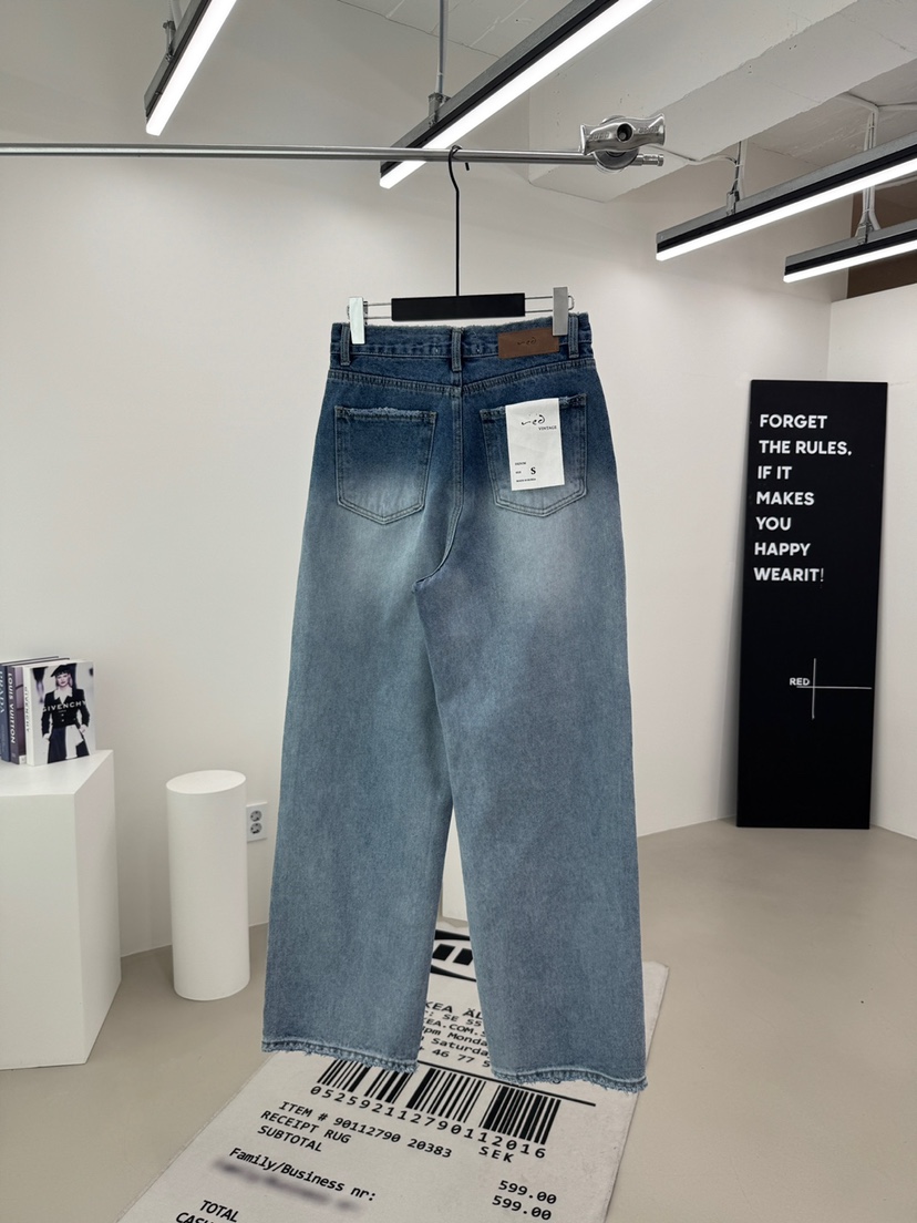 RED-A韓國直郵實拍女裝新款人氣推薦時尚職業休閑牛仔褲RED-A牛仔褲