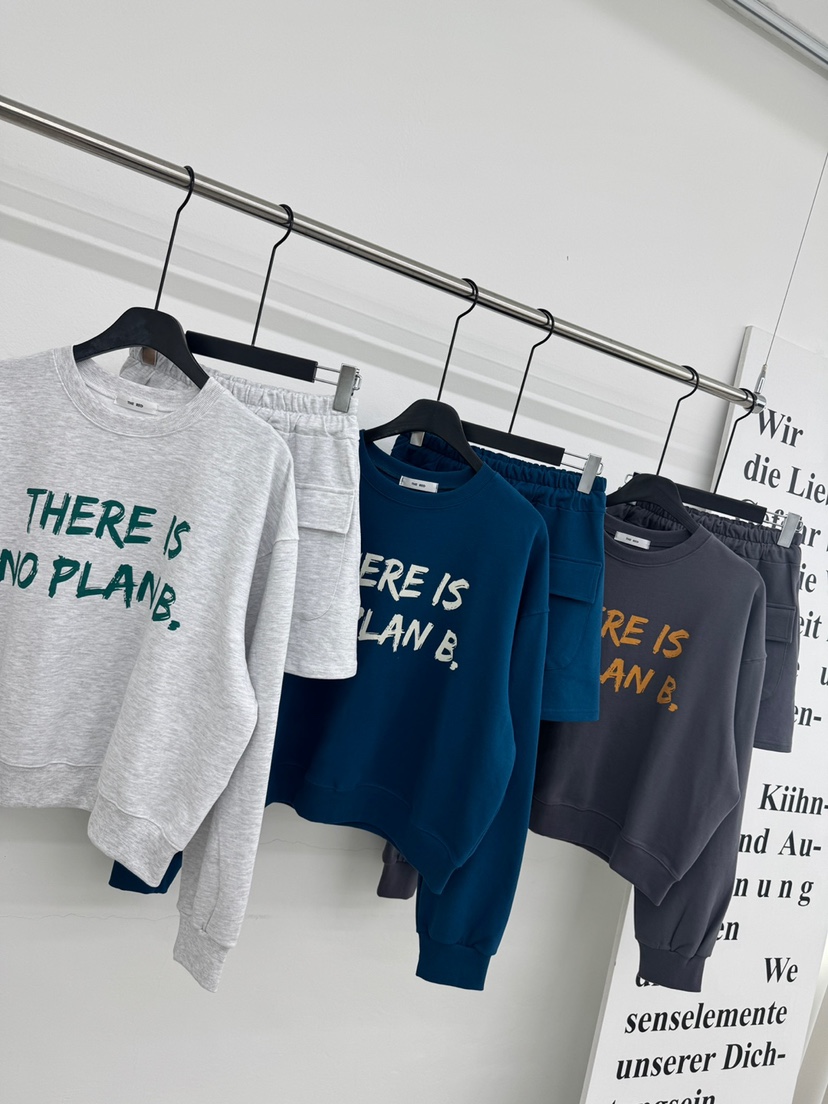 RED-A韓國東大門代購女士新款職業休閑26春夏推薦時尚衛衣RED-A衛衣