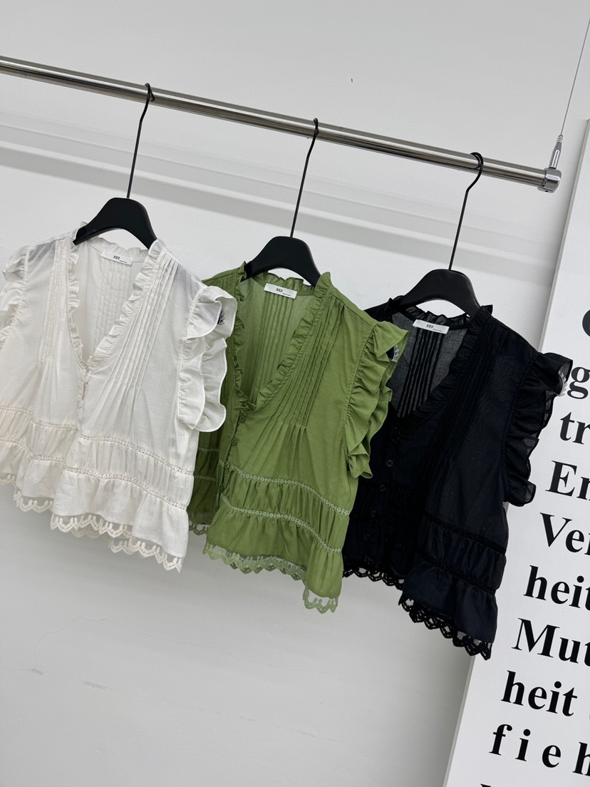 RED-A韓國東大門直郵女裝新款26春夏推薦襯衫蕾絲衫蕾絲RED-A襯衫/蕾絲衫