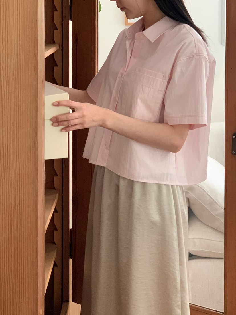 BINUS東大門實拍女裝新品時尚職業真品熱賣襯衫蕾絲衫短款BINUS襯衫/蕾絲衫