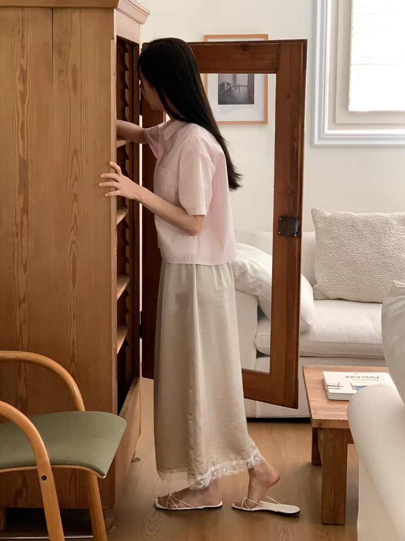 BINUS東大門實拍女裝新品時尚職業真品熱賣襯衫蕾絲衫短款BINUS襯衫/蕾絲衫