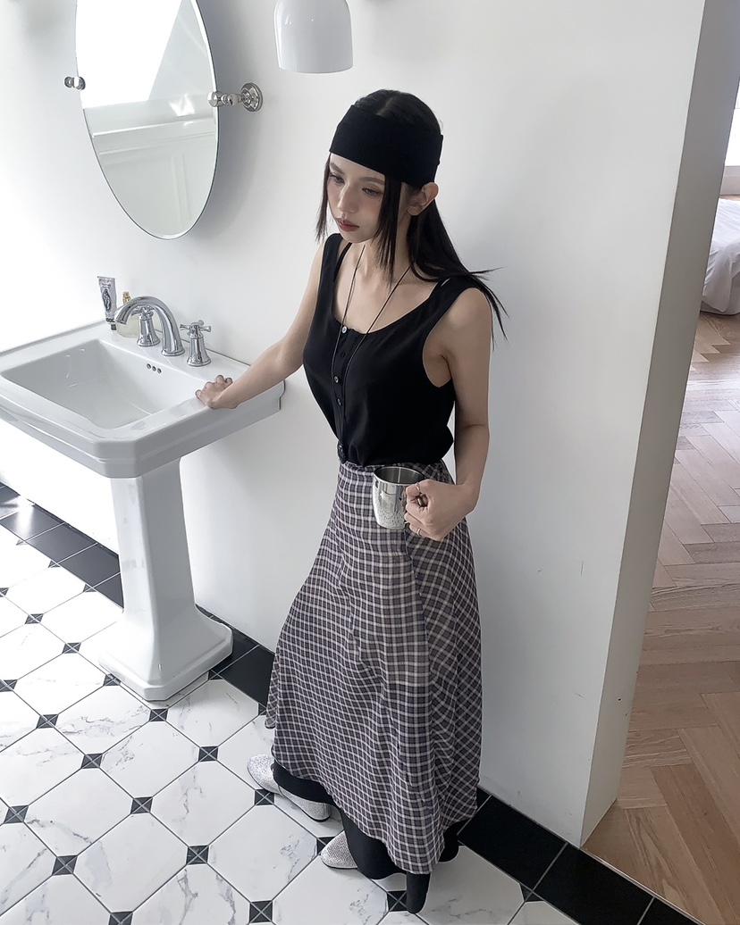 LIVE AID-P韓國直郵女裝新款26春夏人氣休閑時尚長裙格子LIVE AID-P長裙