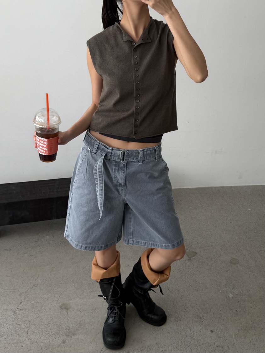 KARE/WEREPIECE韓國直郵實拍女裝新款時尚熱賣短褲含腰帶KARE/WEREPIECE短褲