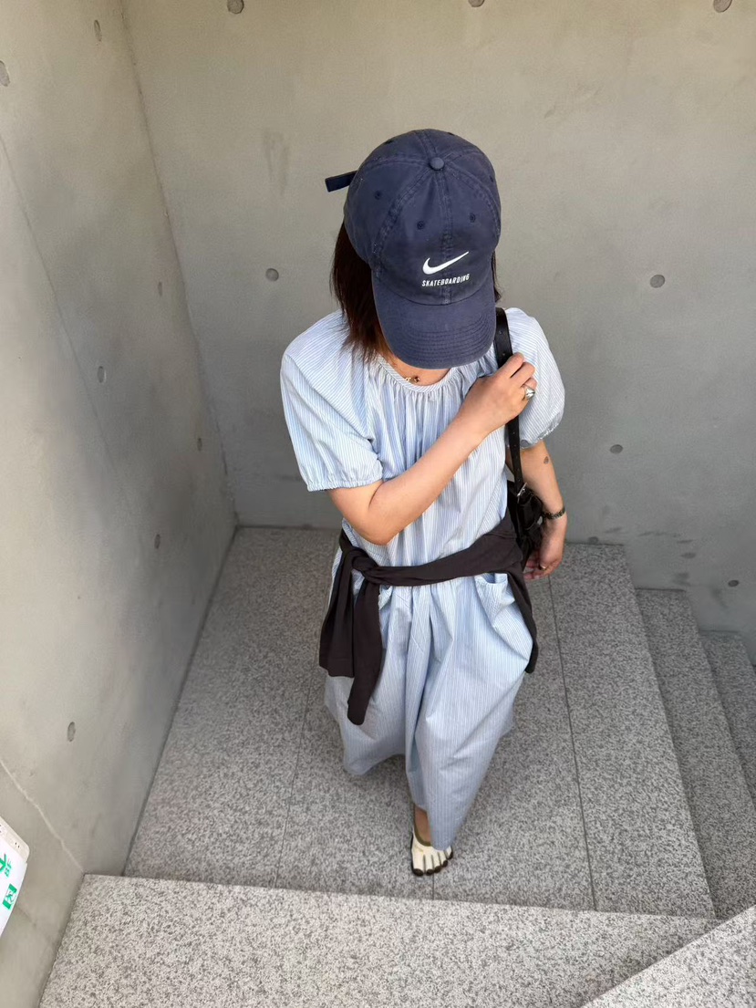 OLI SEOUL韓國直郵實拍女裝新品職業休閑熱賣26春夏連衣裙OLI SEOUL連衣裙