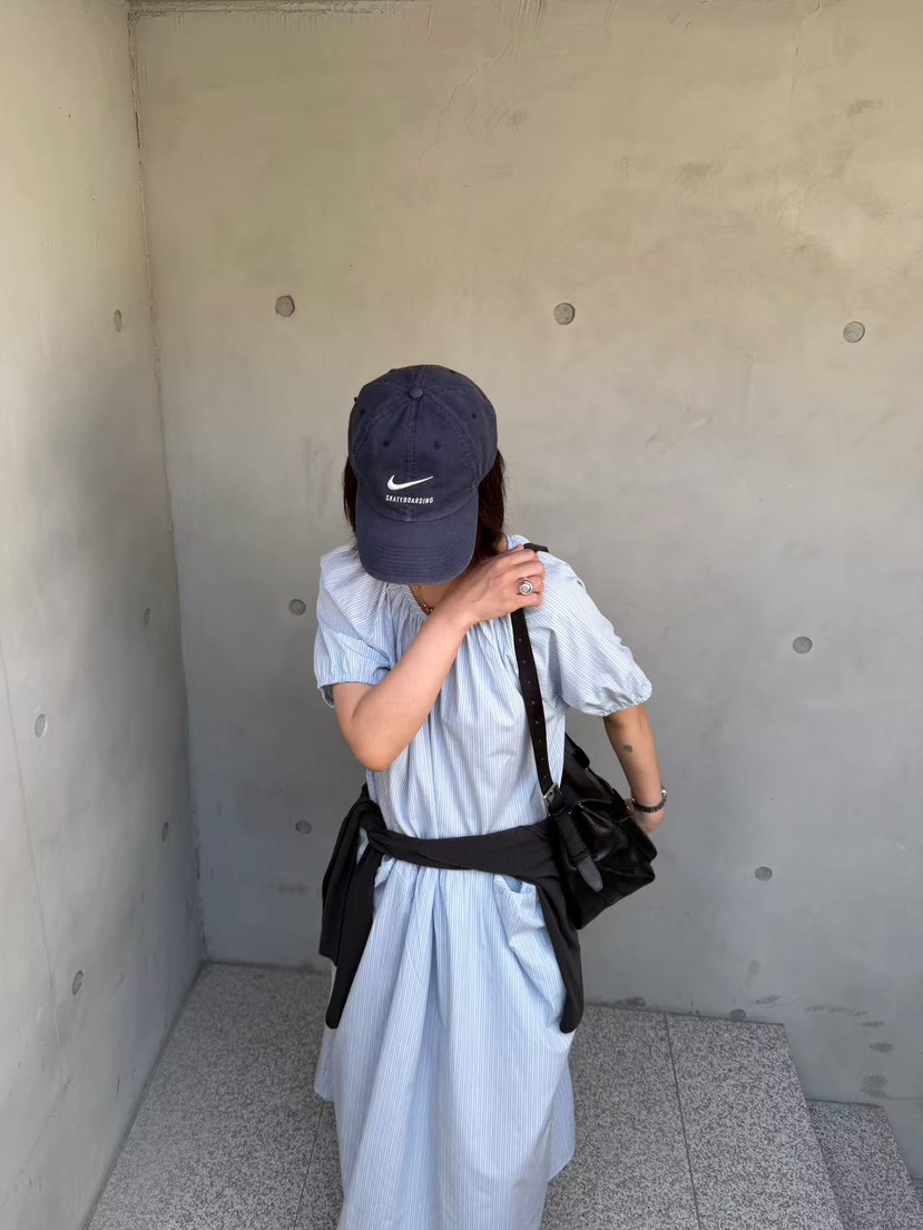 OLI SEOUL韓國直郵實拍女裝新品職業休閑熱賣26春夏連衣裙OLI SEOUL連衣裙