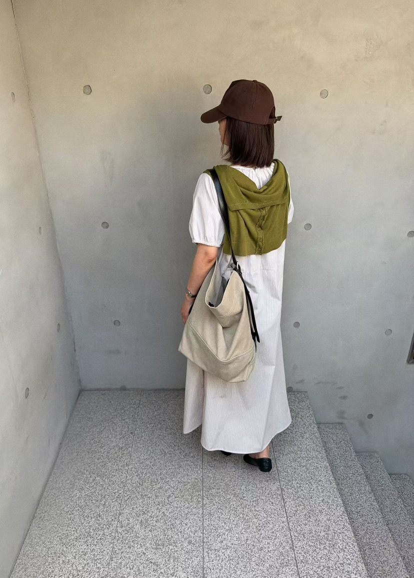 OLI SEOUL韓國直郵實拍女裝新品職業休閑熱賣26春夏連衣裙OLI SEOUL連衣裙