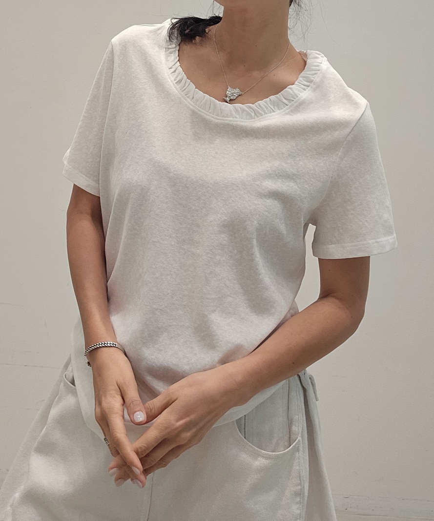 NEOUL韓國東大門直郵女士新款休閑推薦職業時尚人氣熱賣T恤NEOUL/ahin雙領標簽T恤