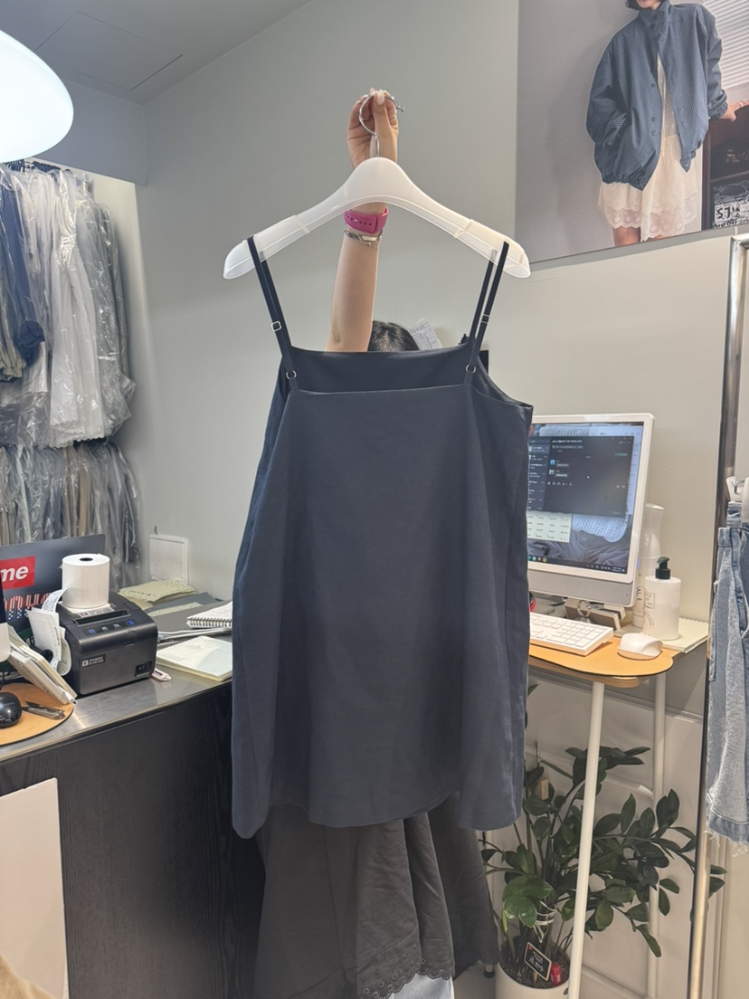 OLI SEOUL韓國東大門代購女士新品人氣26春夏熱賣連衣裙OLI SEOUL連衣裙