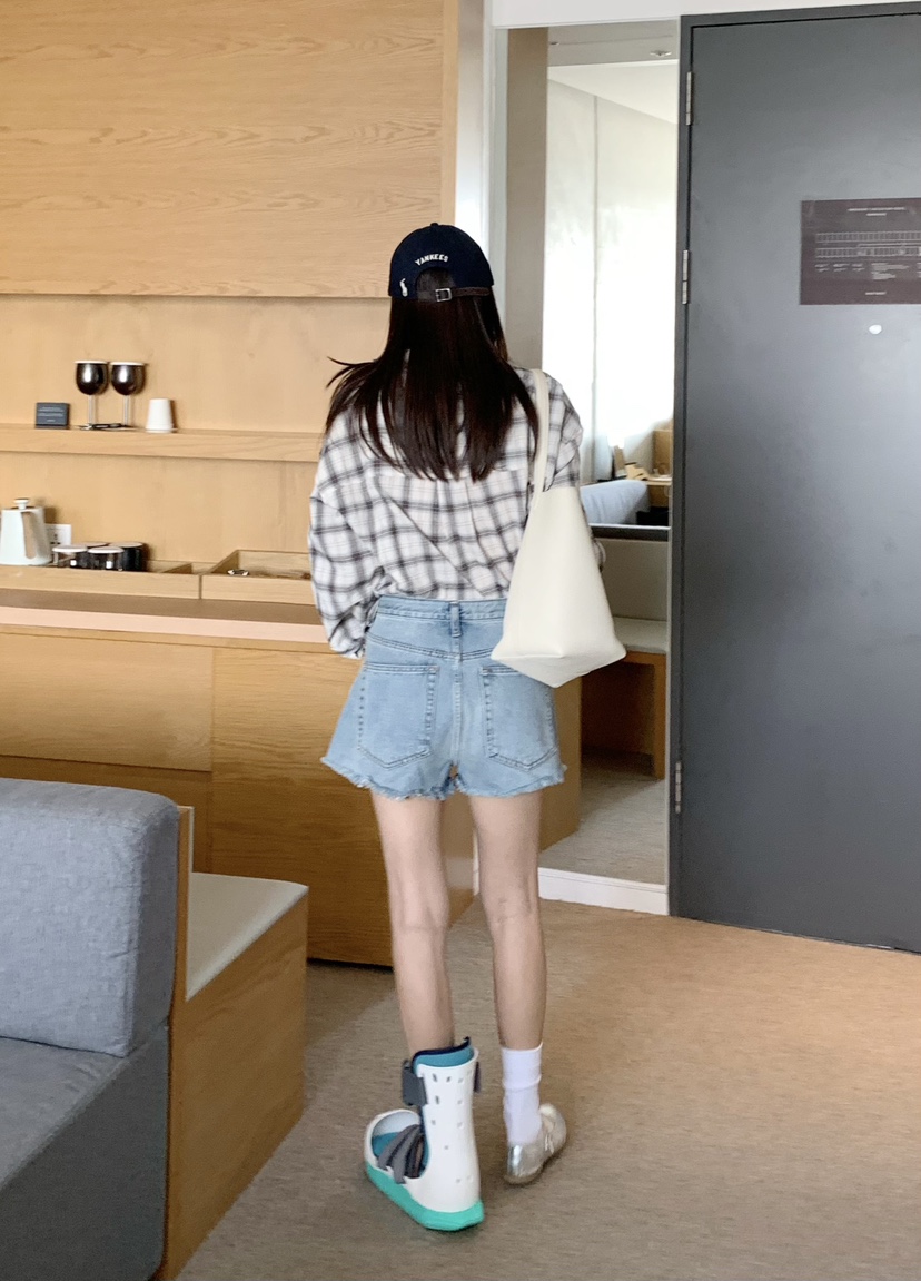 COURGETTE韓國直郵實拍女裝新款人氣熱賣推薦時尚休閑短褲COURGETTE短褲