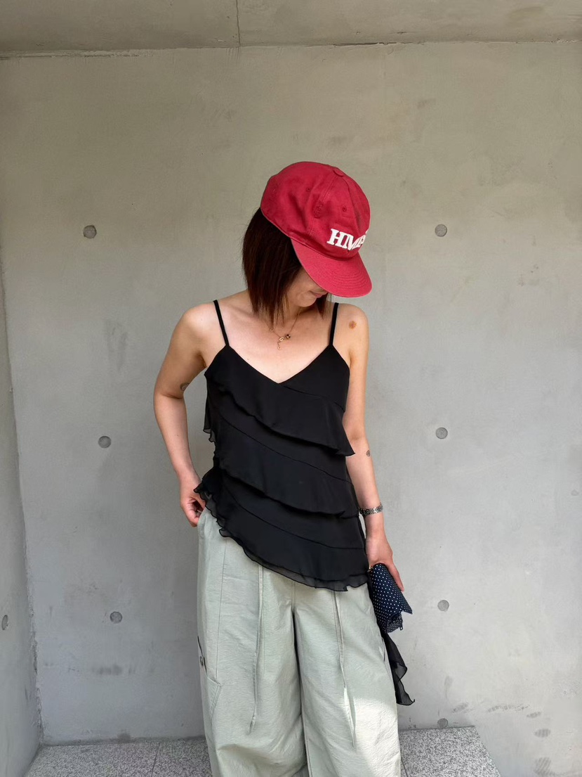 OLI SEOUL韓國東大門代購女裝新品休閑熱賣職業吊帶背心OLI SEOUL吊帶/背心