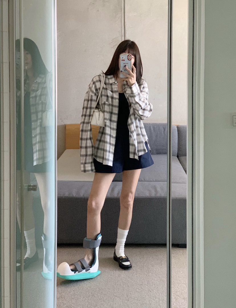 COURGETTE韓國東大門直郵女士新品休閑職業推薦襯衫蕾絲衫COURGETTE襯衫/蕾絲衫