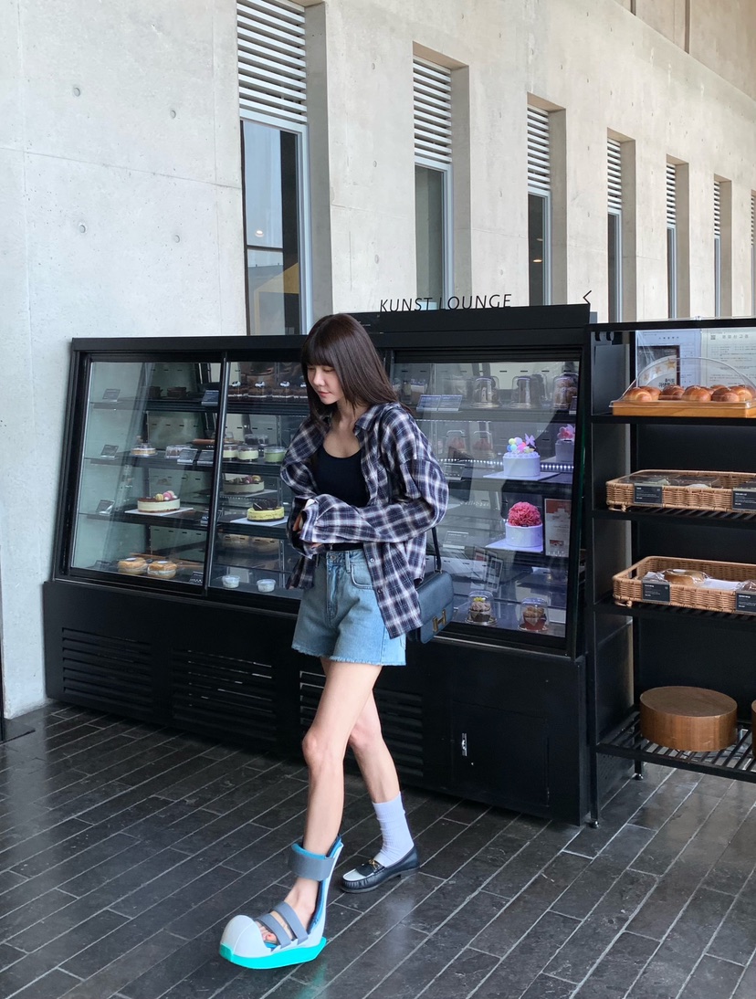 COURGETTE韓國東大門直郵女士新品休閑職業推薦襯衫蕾絲衫COURGETTE襯衫/蕾絲衫