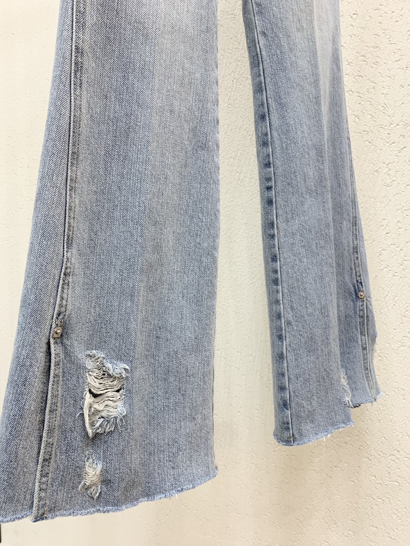 LIGHT AND SALT韓國東大門代購女士新品26春夏推薦牛仔褲LIGHT AND SALT牛仔褲