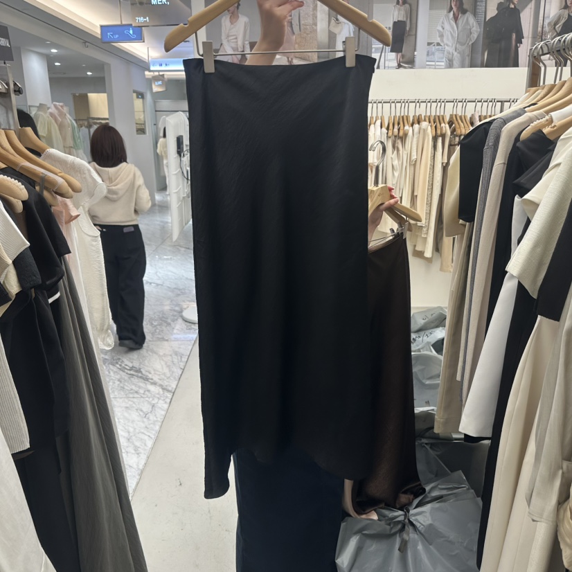 MER韓國直郵實拍女裝新品人氣職業推薦26春夏休閑熱賣長裙MER/ANGELO BIANCO長裙圖色3黑色