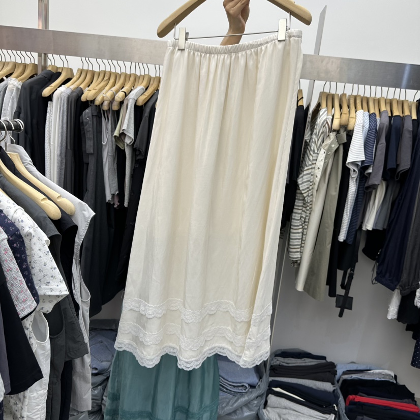 SPECIAL韓國代購女裝新款熱賣時尚推薦26春夏人氣長裙蕾絲SPECIAL長裙