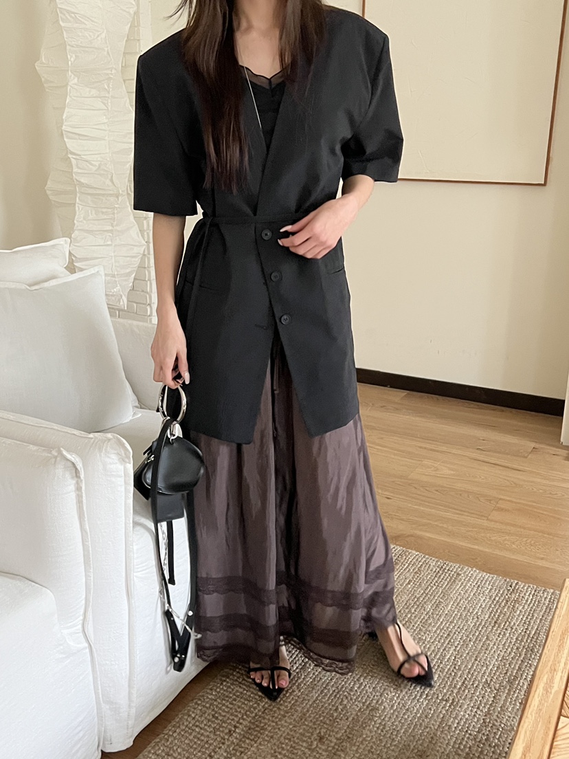 SPECIAL韓國代購女裝新款熱賣時尚推薦26春夏人氣長裙蕾絲SPECIAL長裙