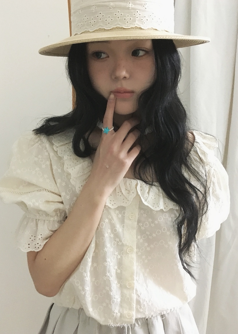 BY CHAPTER韓國東大門直郵女裝新品推薦時尚襯衫蕾絲衫雙面BY Chapter襯衫/蕾絲衫圖色2奶油色