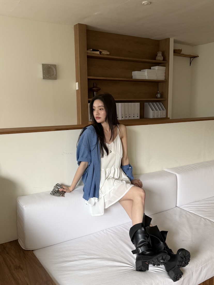 SPECIAL韓國直郵實拍女裝新品人氣休閑推薦熱賣襯衫蕾絲衫SPECIAL襯衫/蕾絲衫