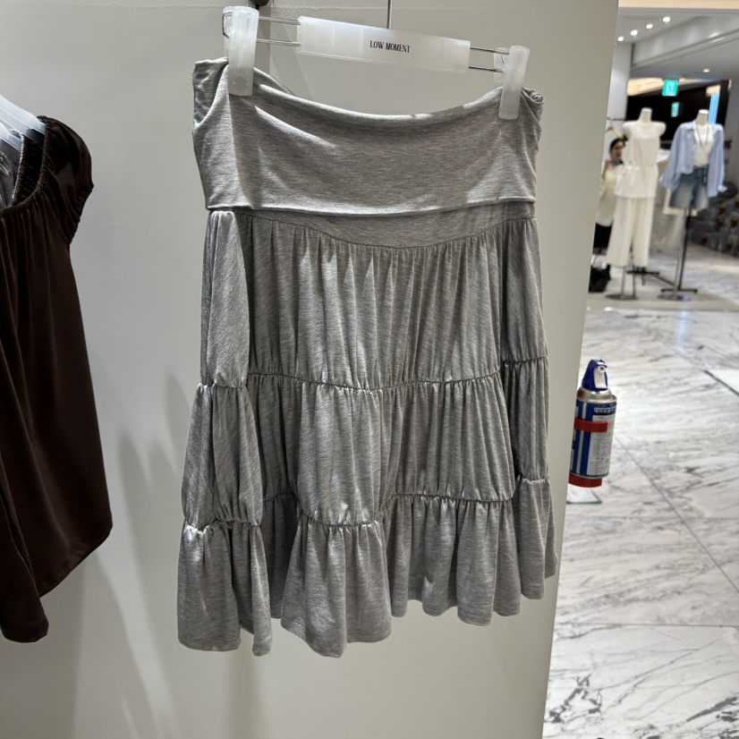 LOW MOMENT韓國直郵實拍女士新品26春夏半身裙中短裙褶皺LOW MOMENT半身裙/中短裙圖色1