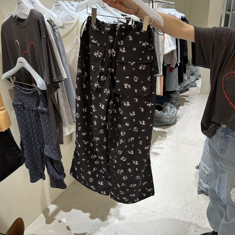 MOREMORE韓國代購女士新品職業推薦人氣時尚休閑褲工裝褲more more休閑褲