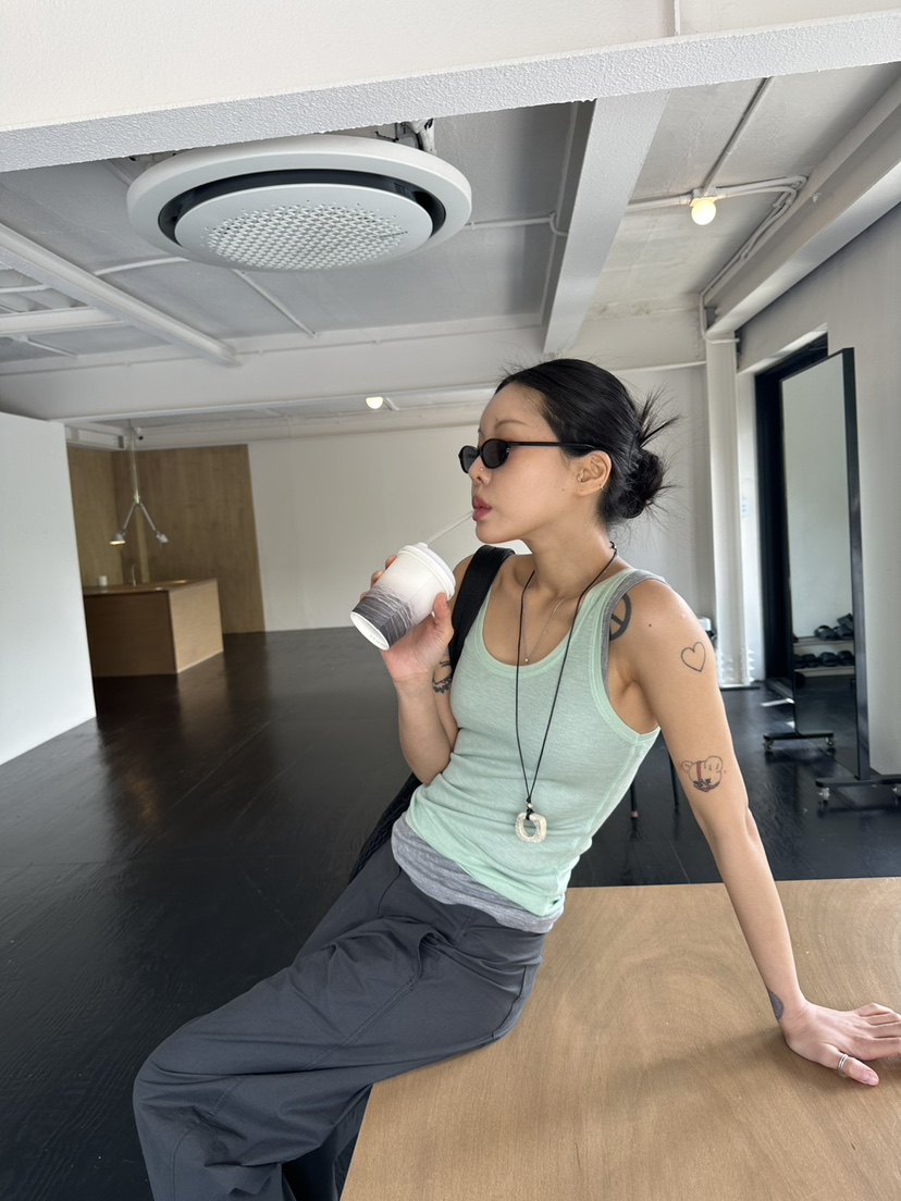 LIMLIMLIM韓國東大門代購女士新款休閑熱賣人氣吊帶背心天絲LIM LIM LIM吊帶/背心