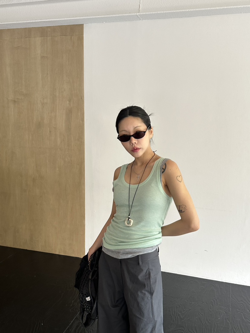 LIMLIMLIM韓國東大門代購女士新款休閑熱賣人氣吊帶背心天絲LIM LIM LIM吊帶/背心