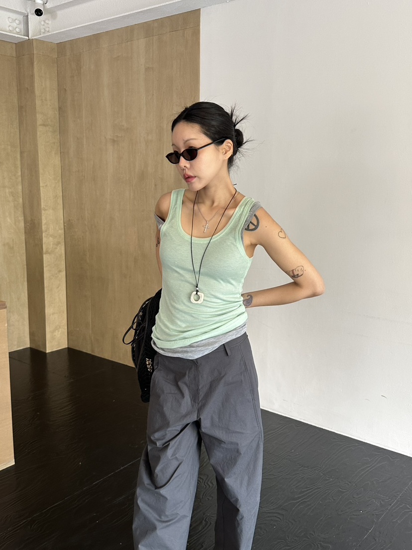 LIMLIMLIM韓國東大門代購女士新款休閑熱賣人氣吊帶背心天絲LIM LIM LIM吊帶/背心