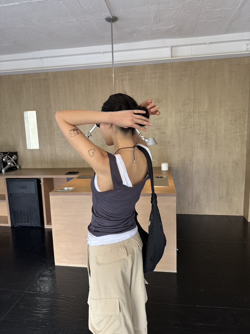 LIMLIMLIM韓國東大門代購女士新款休閑熱賣人氣吊帶背心天絲LIM LIM LIM吊帶/背心