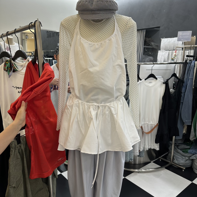 LADYBLACK/THE BLACK韓國代購女士新款熱賣吊帶背心不含內搭LADYBLACK/THE BLACK吊帶/背心圖色1