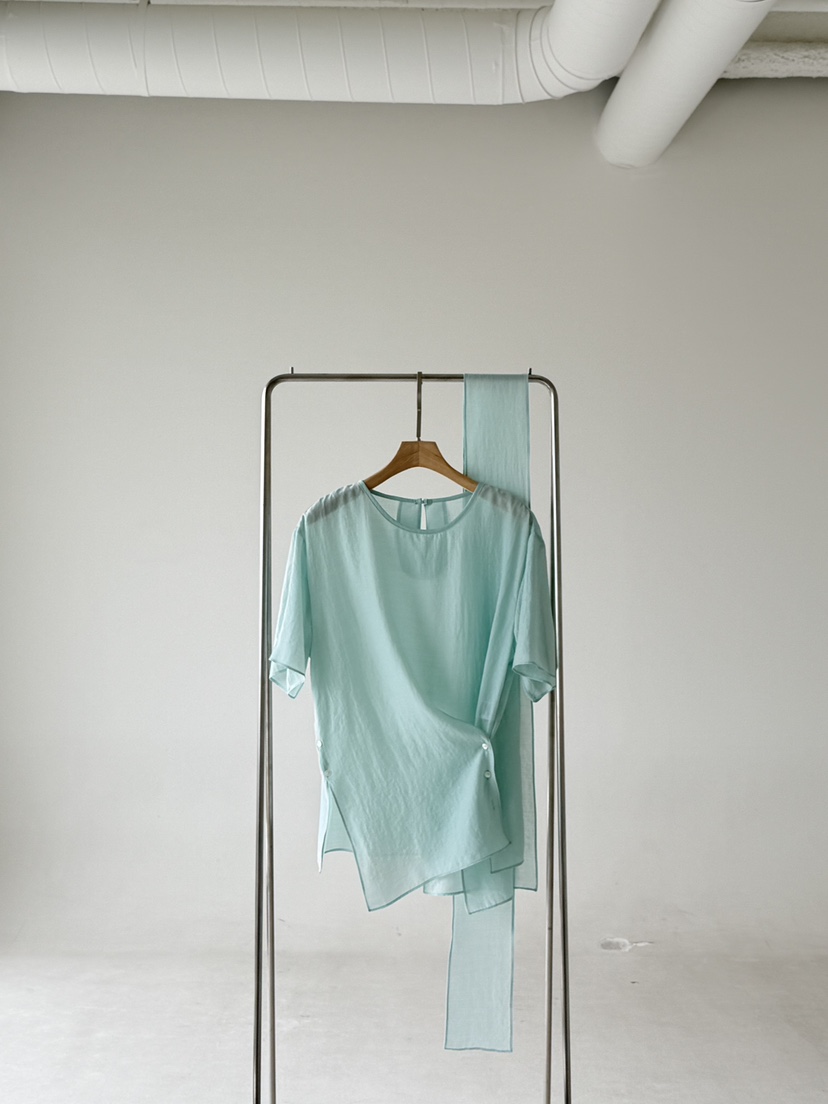 SANTAL韓國直郵女士新品熱賣26春夏襯衫蕾絲衫含圍巾披肩SANTAL襯衫/蕾絲衫圖色2