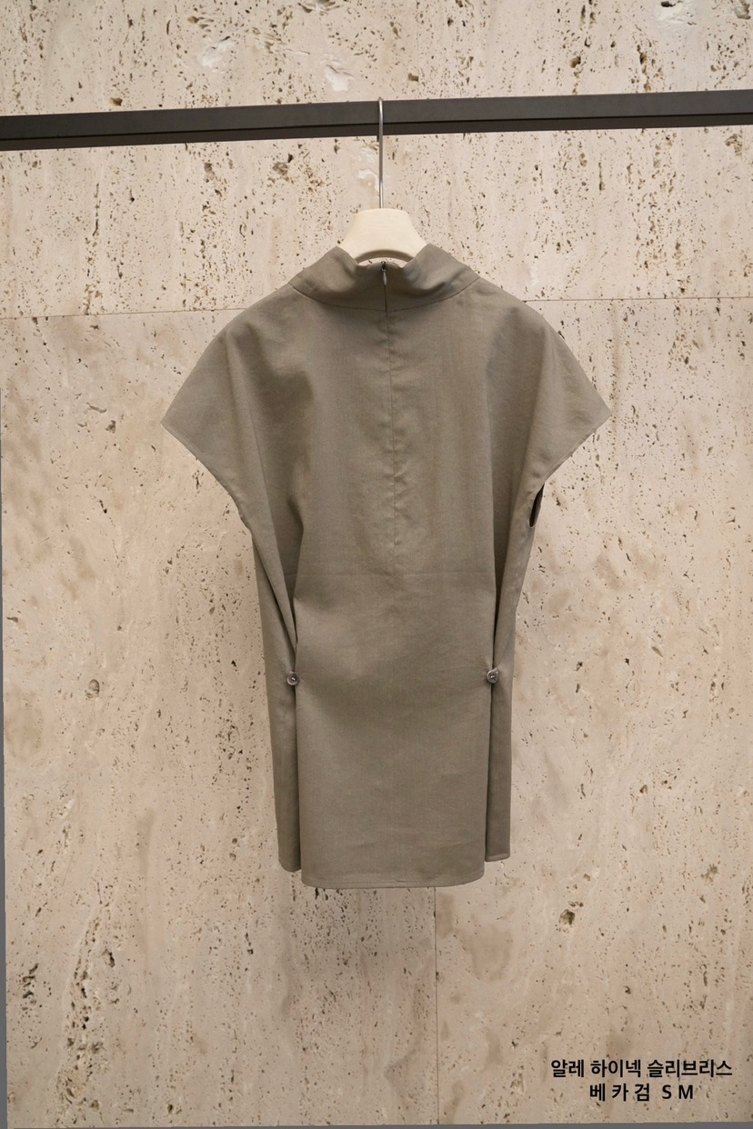 BLOSSOM韓國東大門直郵女裝新款熱賣26春夏人氣襯衫蕾絲衫BLOSSOM襯衫/蕾絲衫