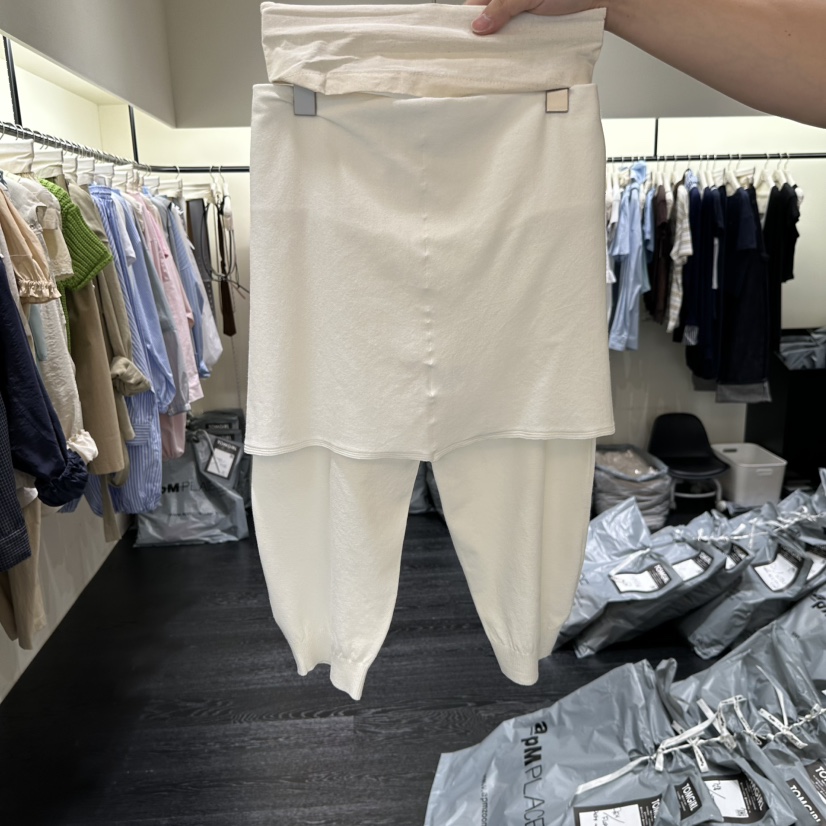 TOMGIRL韓國東大門代購女裝新款熱賣人氣時尚推薦裙褲披肩TOMGIRL裙褲