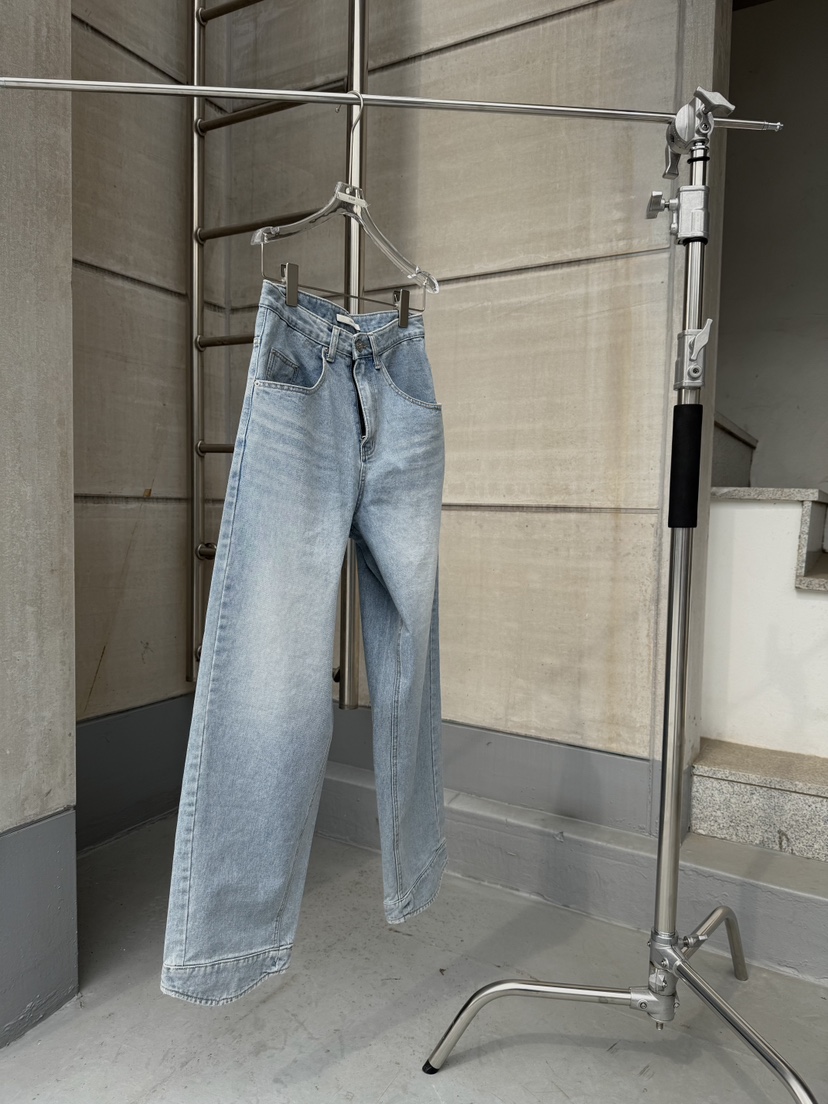 UOOV韓國東大門代購女士新款熱賣時尚休閑職業人氣牛仔褲UOOV牛仔褲