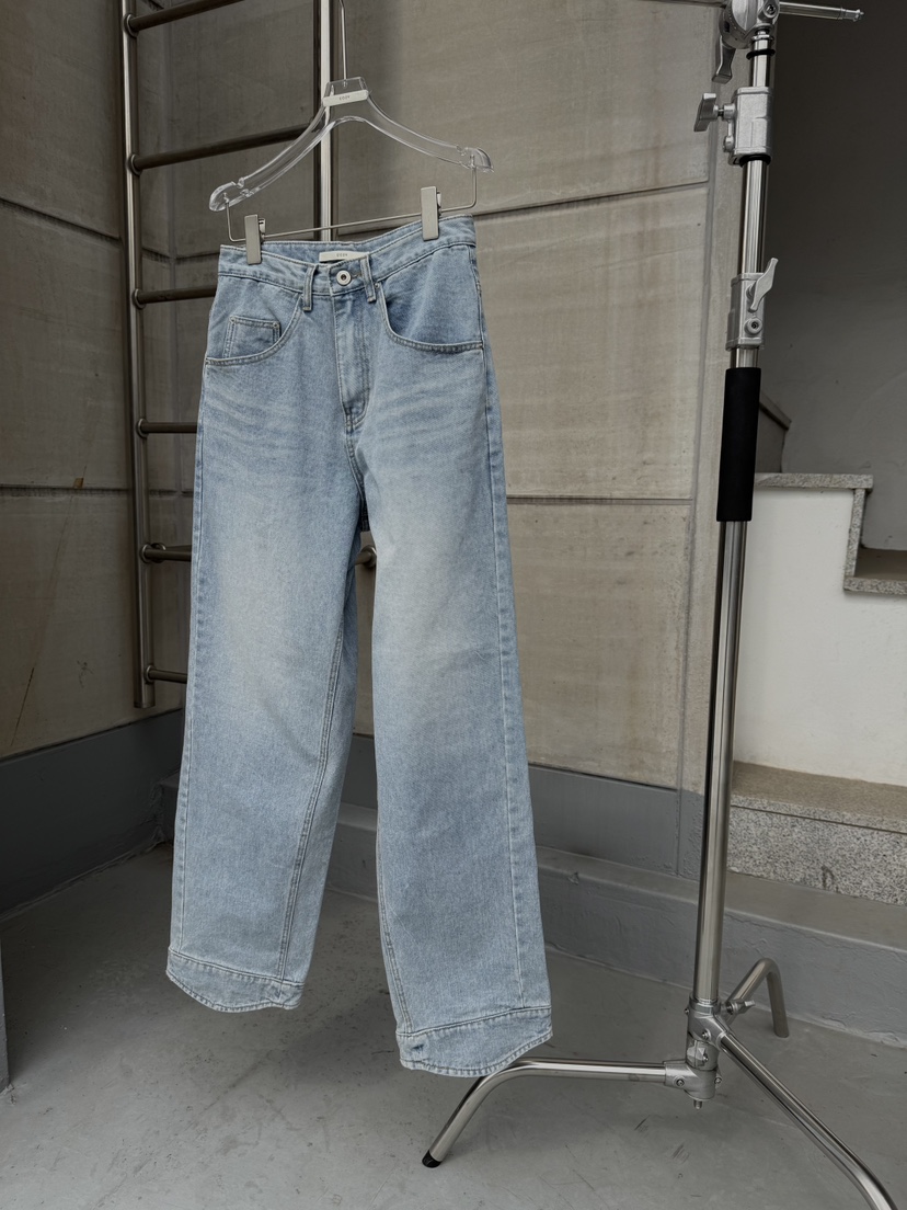 UOOV韓國東大門代購女士新款熱賣時尚休閑職業人氣牛仔褲UOOV牛仔褲圖色1