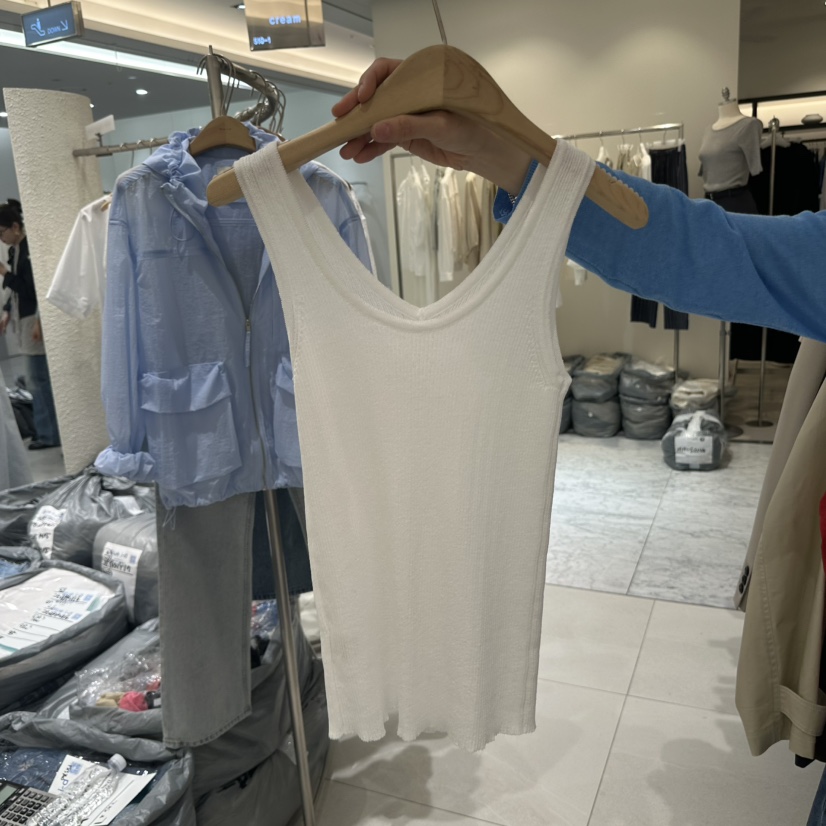 BLUEI-D/N SHARP韓國東大門代購女裝新品推薦吊帶背心Blue i-d/N SHARP吊帶/背心