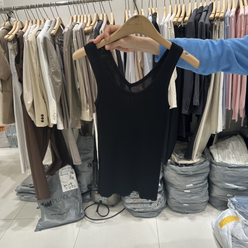 BLUEI-D/N SHARP韓國東大門代購女裝新品推薦吊帶背心Blue i-d/N SHARP吊帶/背心圖色5